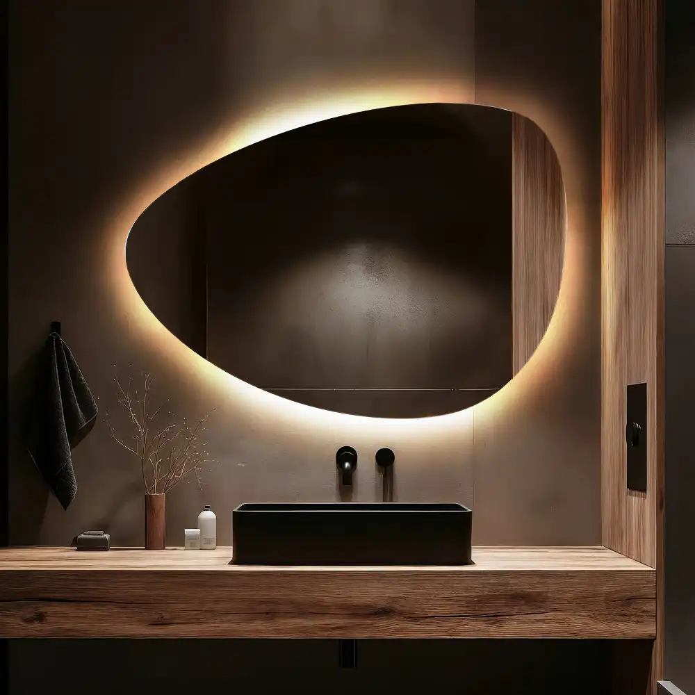 Miroir mural de forme ovoïde avec rétroéclairage LED