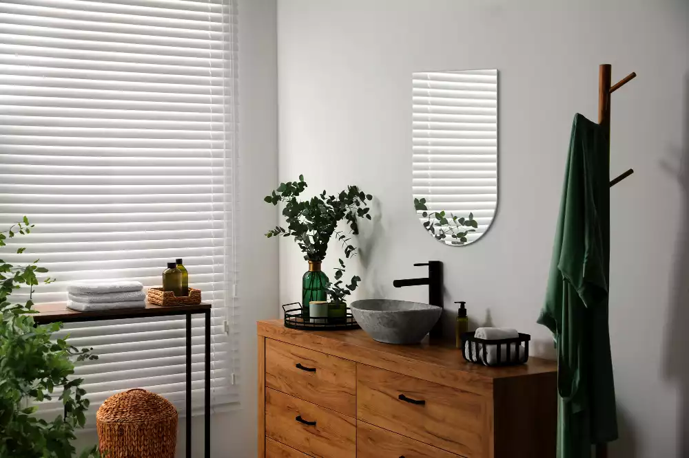 Miroir en arc suspendu décoratif