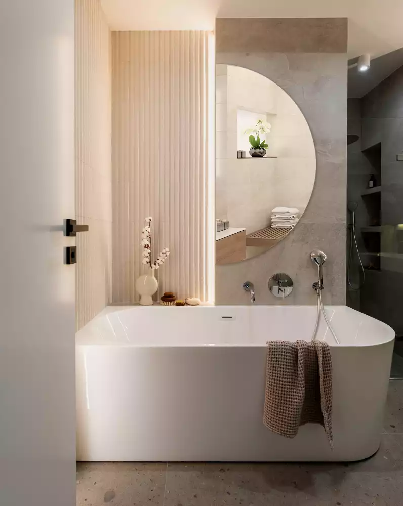 Miroir semi-circulaire suspendu sans cadre