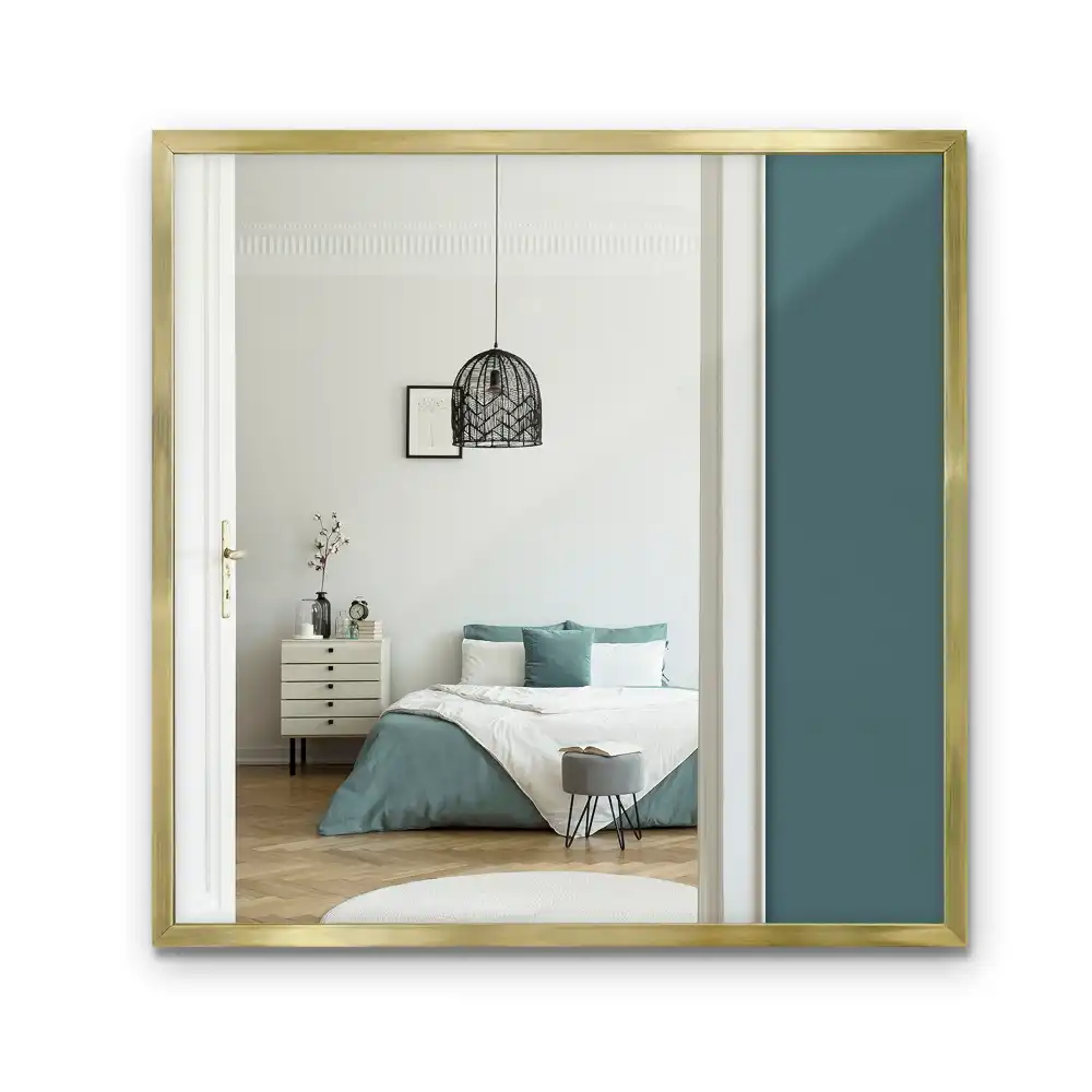 Miroir mural rectangulaire avec cadre doré