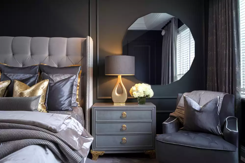 Miroir polygonal conception originale